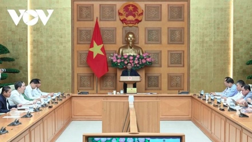 PM Chinh orders swift action to address flood damage in central Vietnam